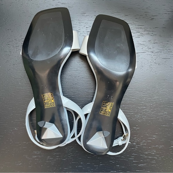 Jeffrey Campbell Women's Gray Evoke Kitten Heel Ankle Strap Sandal - Picture 9 of 9